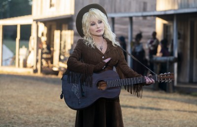 Demontaż atrakcji. Dolly Parton – piosenki na wiele sezonów