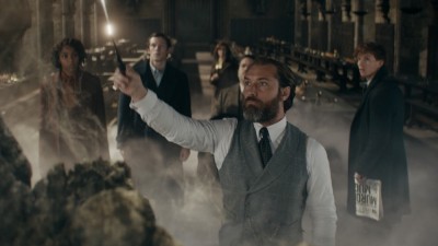 Redakcja poleca: „Czarno to widzę”, „Zielone światła” i kimono polskiej marki 