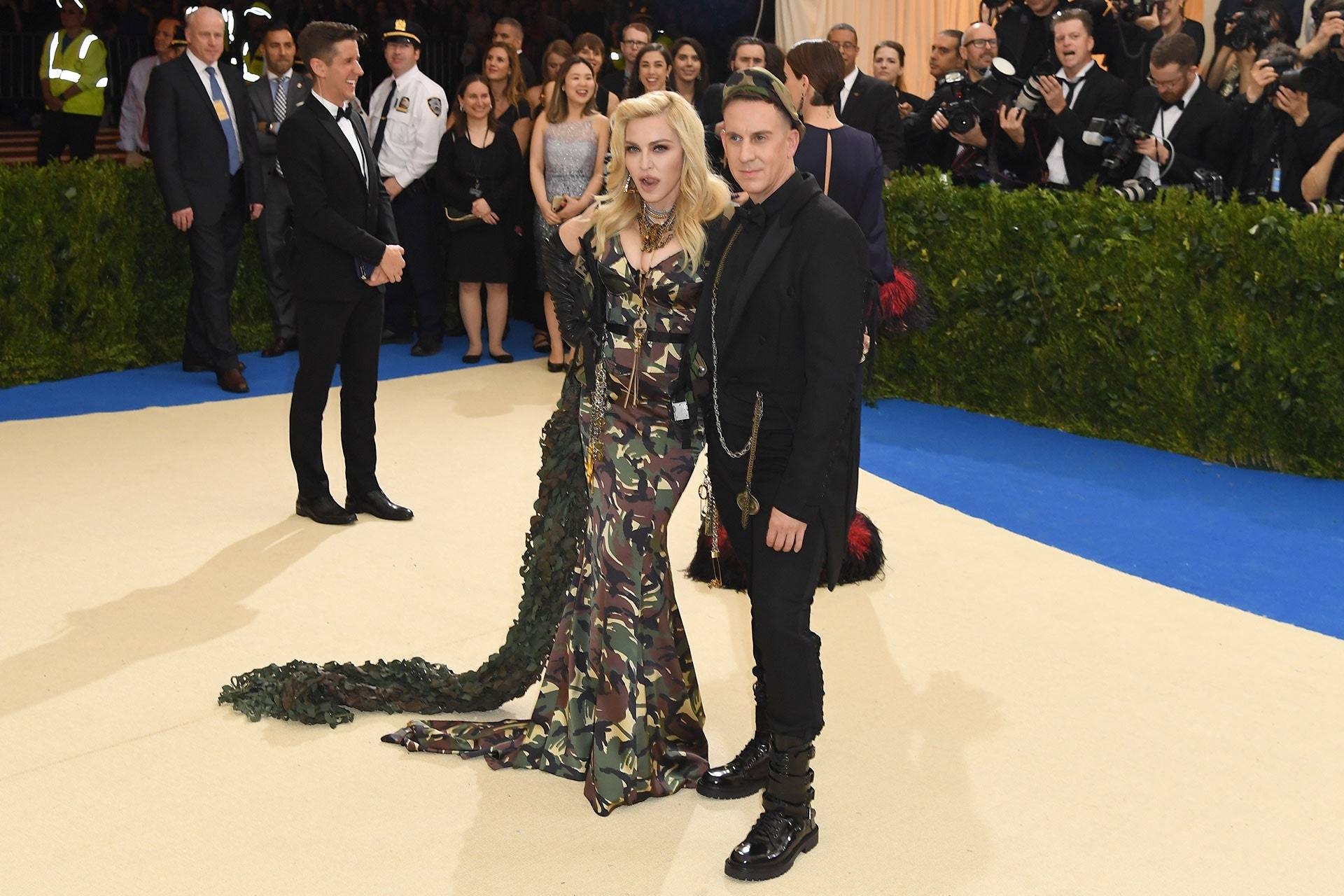 2017: Madonna i Jeremy Scott