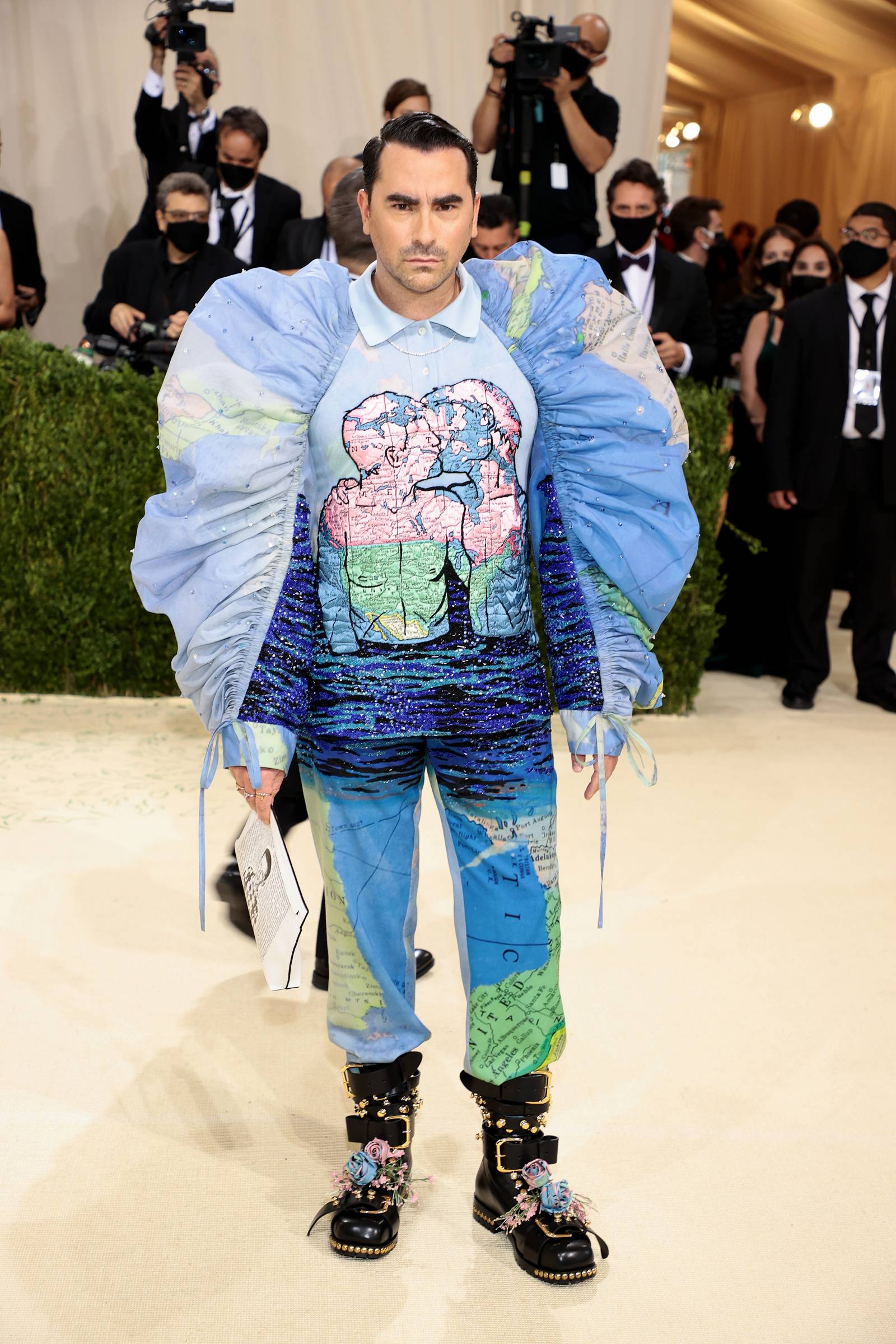 Dan Levy, 2021 rok