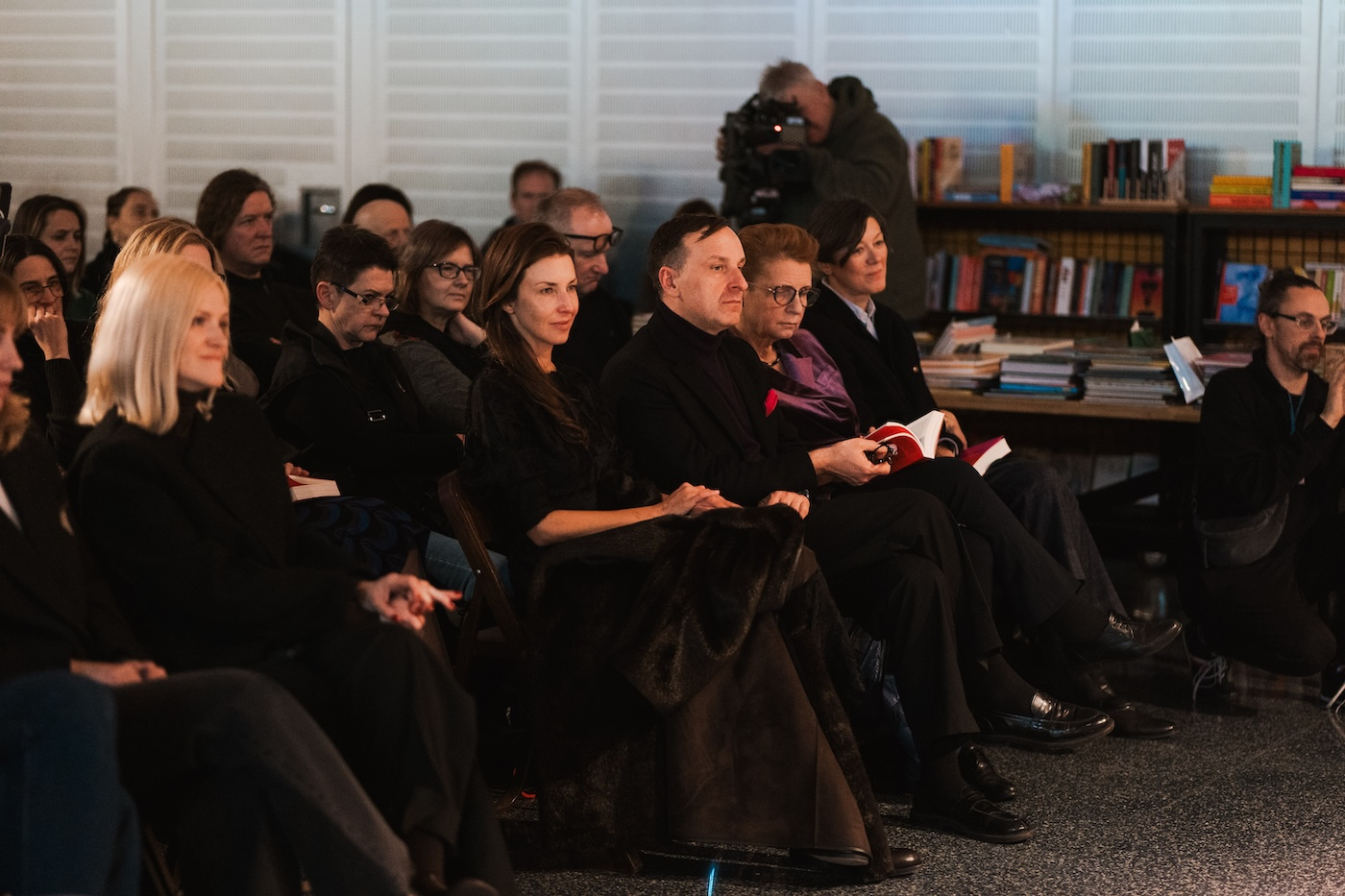 W pierwszym rzędzie od lewej: Hanna Rydlewska, Katarzyna Jordan, Jarosław Trybuś. Małgorzata Omilanowska-Kiljańczyk, Maria Fredro-Smoleńska.