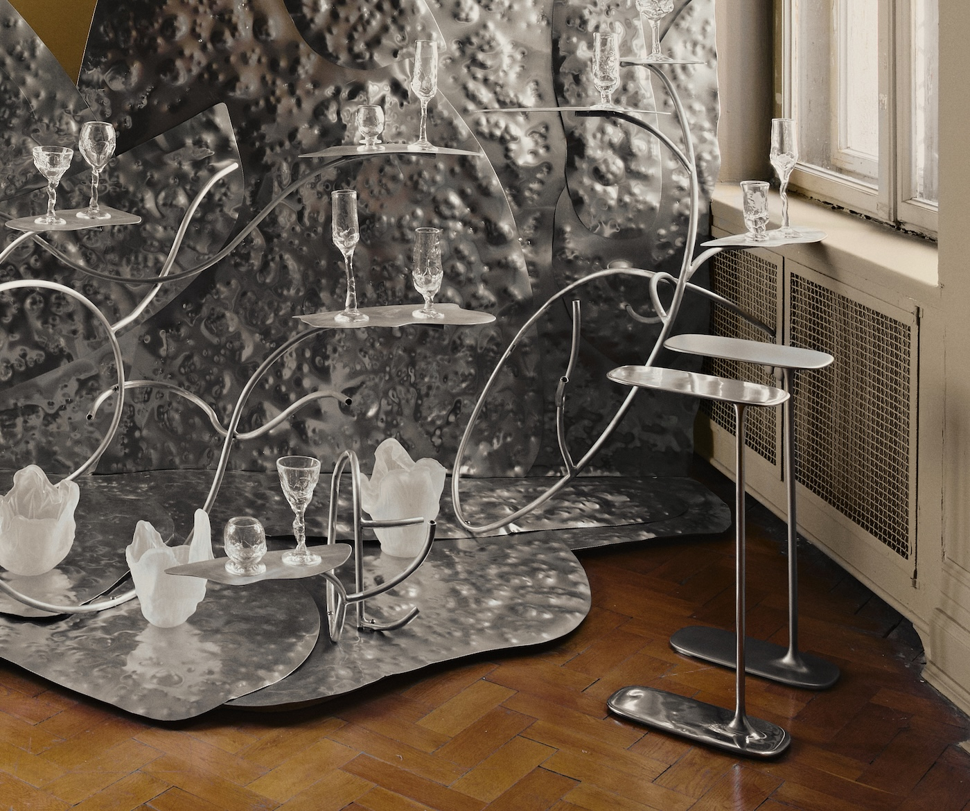 Szkło Studio; Katarzyna Harasym; UNISM; Scenografia: Zuza Paradowska