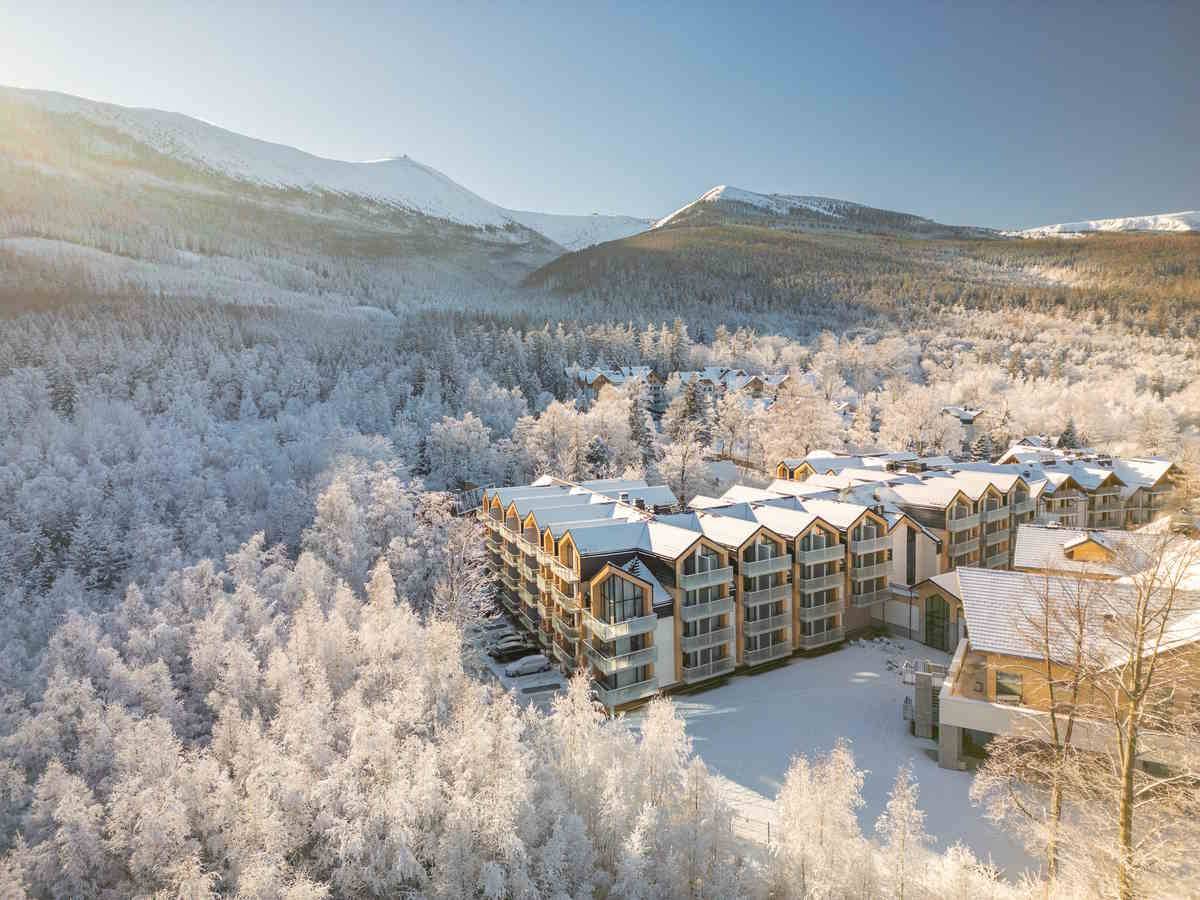 Ferie w Green Mountain Hotel & Green Apartments w Karpaczu. Hotel Green Mountain Hotel & Green Apartments w Karpaczu to idealne miejsce na ferie 2024 roku dla całej rodziny.