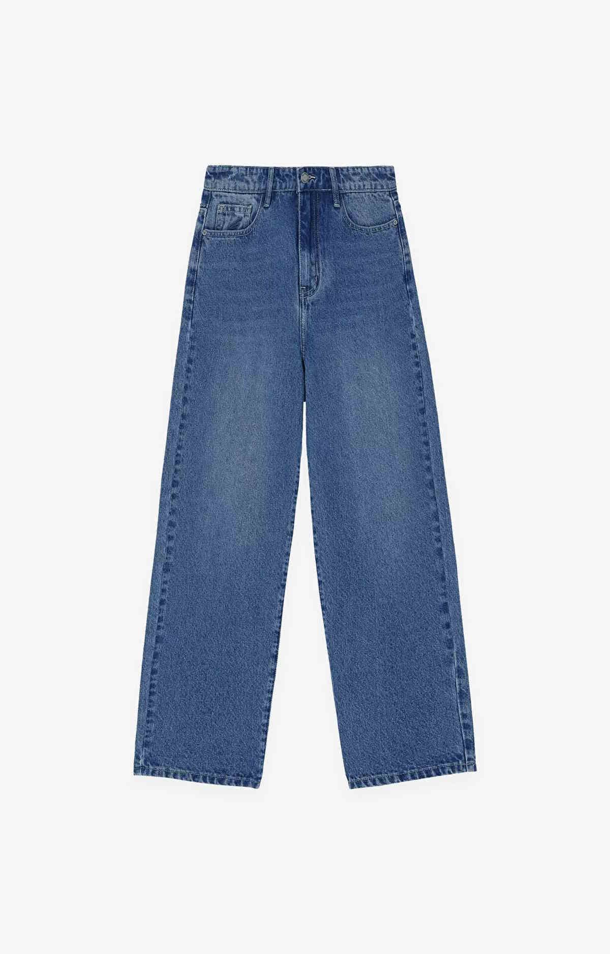 Stylizacja z trenczem w stylu Katie Holmes. Jeansy Wólczanka.