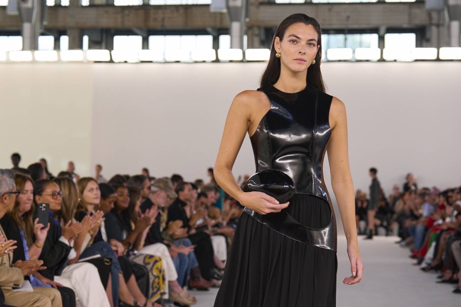 Ferragamo wiosna-lato 2024 (Fot Spotlight. Launchmetrics / Agencja FREE)