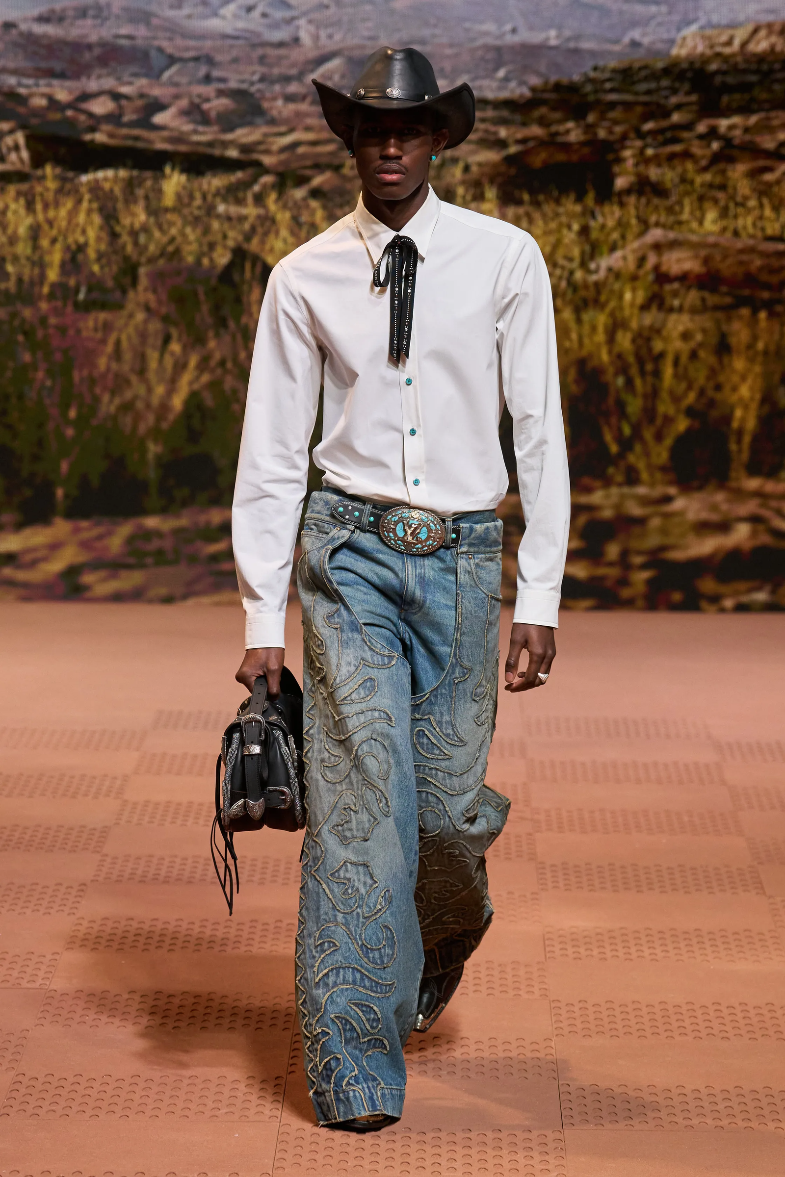 Louis Vuitton jesień-zima 2024-2025 (Fot. Fot. Spotlight. Launchmetrics)