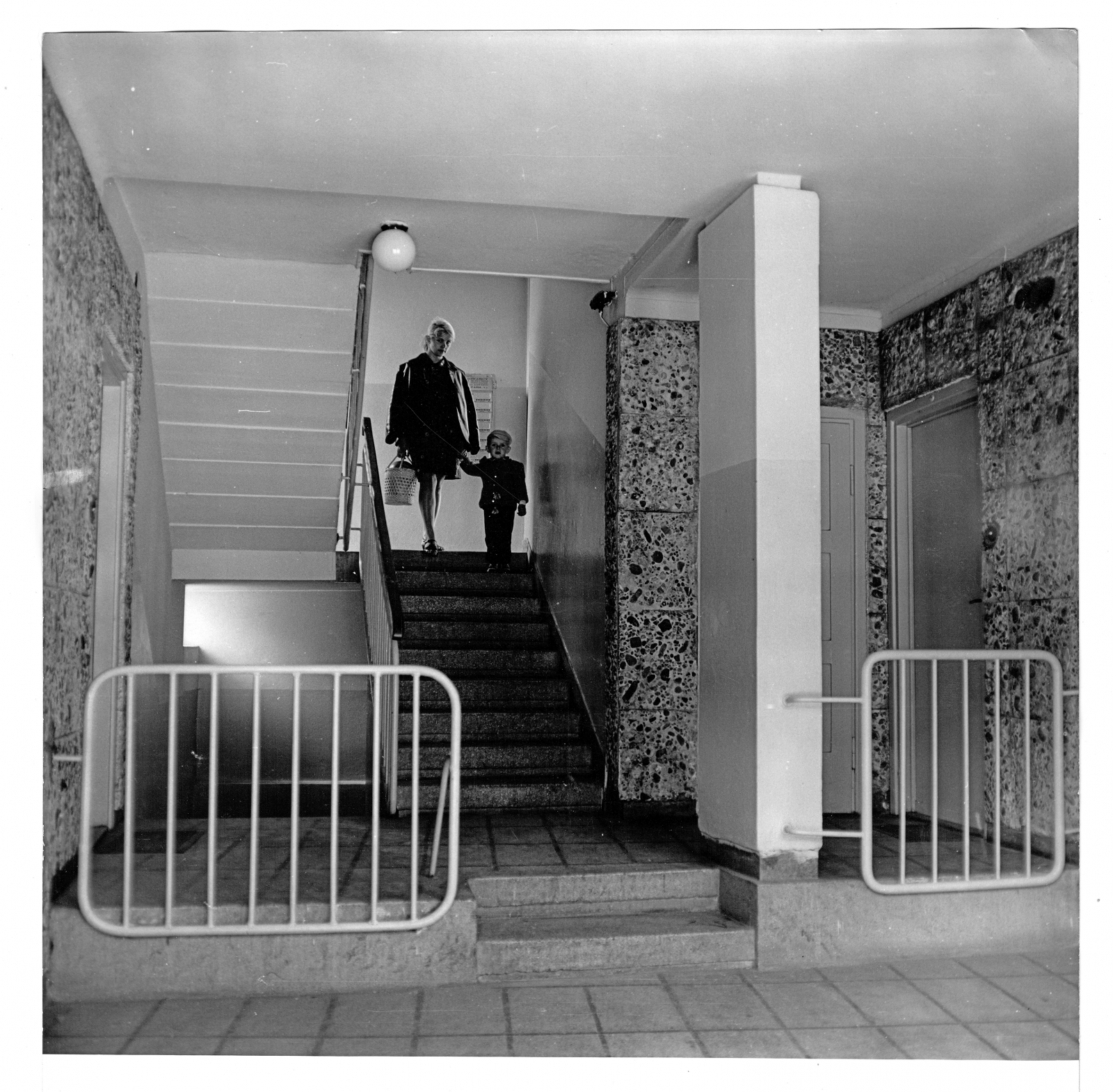 Osiedle WSM na Kole w Warszawie, II kolonia. Budynek XII
Syrkus Helena, Syrkus Szymon, 1969 (Fot. Ryszard Ciszek/Muzeum Architektury we Wrocławiu)