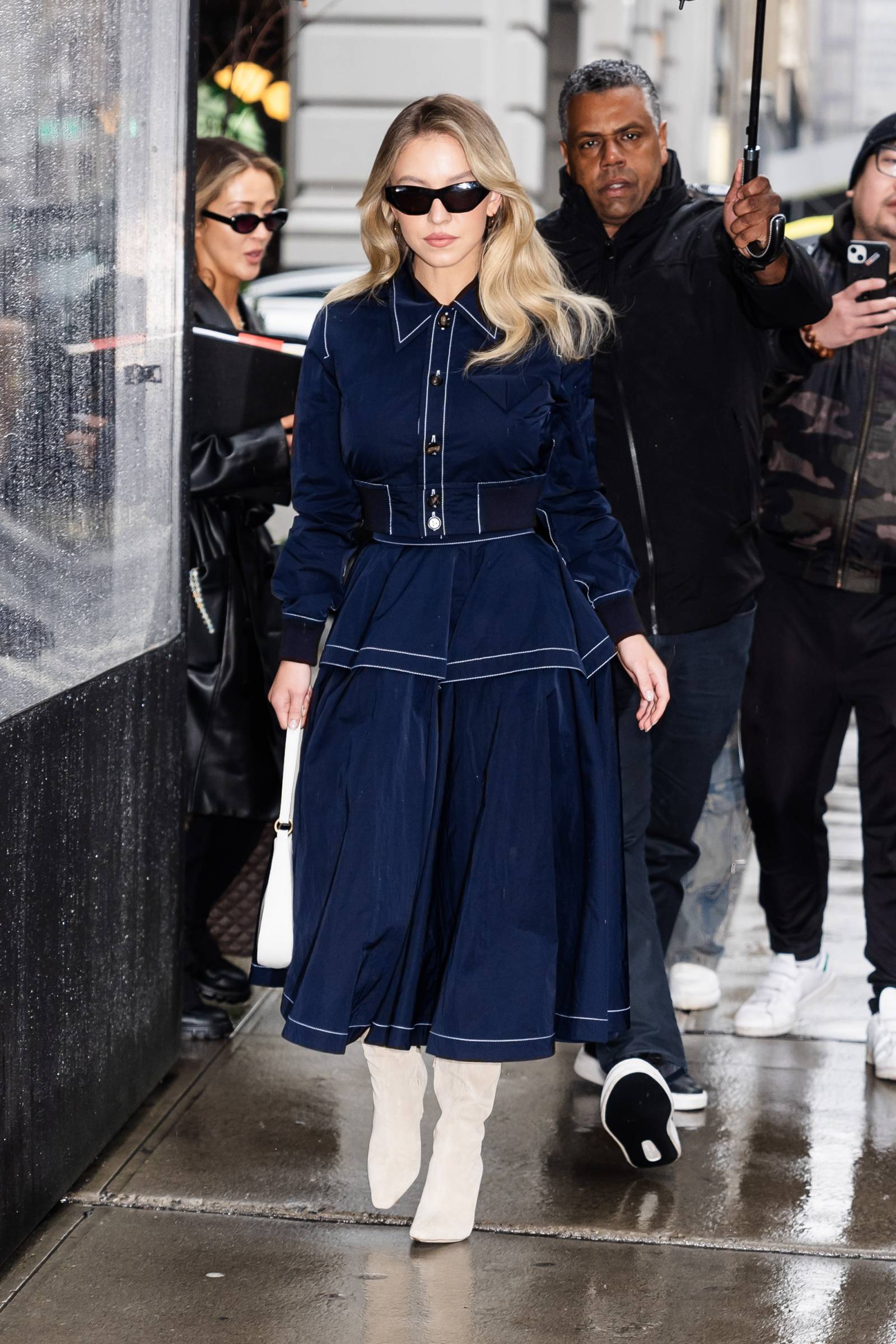 Długie blond włosy aktorki Sydney Sweeney należą już do przeszłości (Fot. Getty Images)