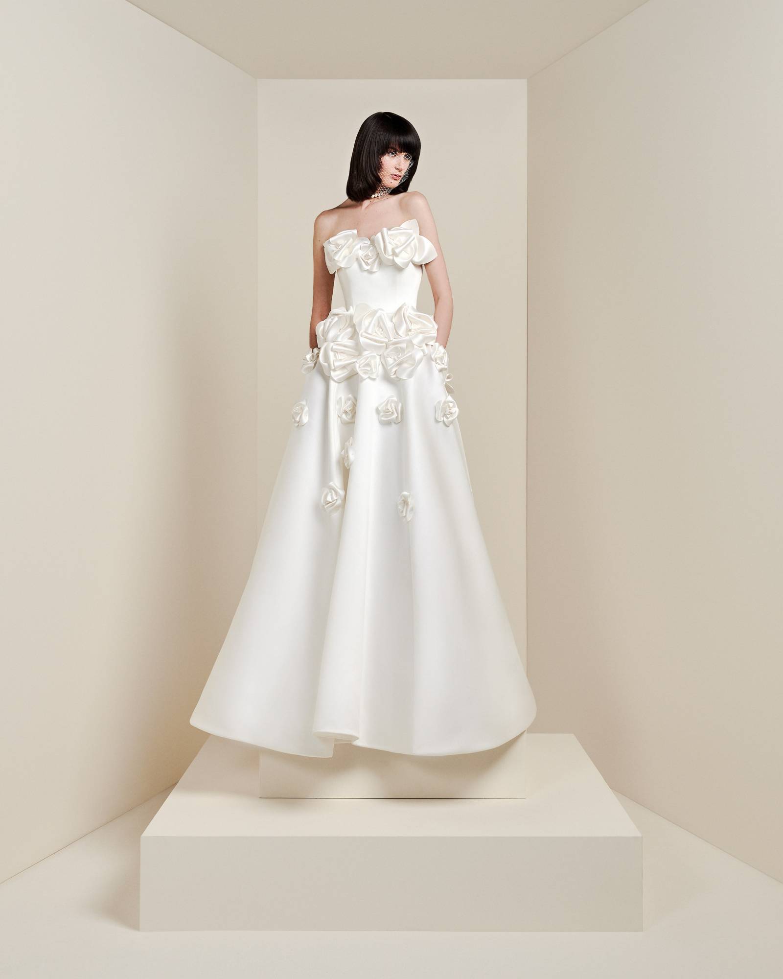 Viktor & Rolf SS25 (Fot. Materiały prasowe)
