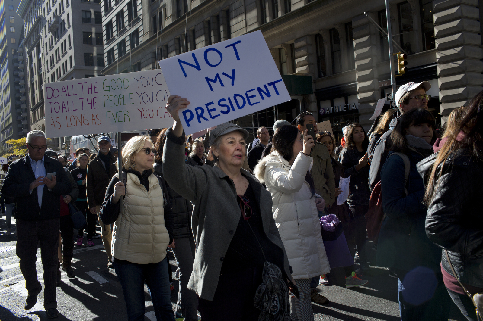 9 listopada, protest przeciwko Trumpowi na ulicach Nowego Jorku (Fot. Getty Images)
