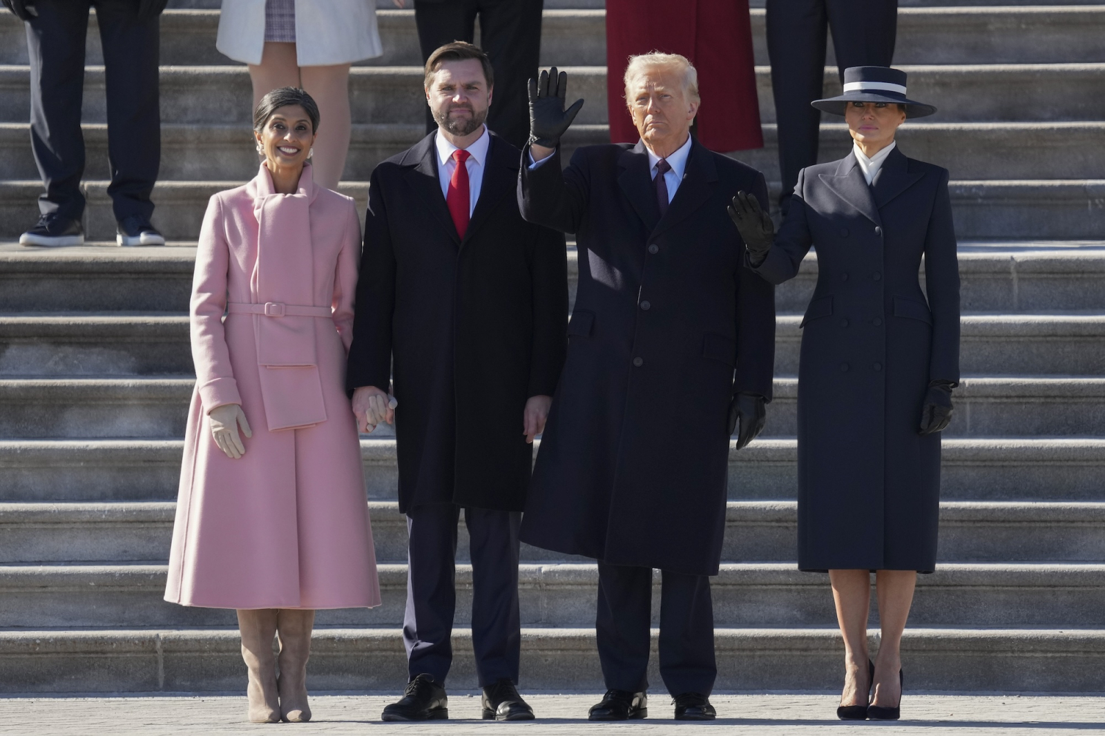 Usha i J. D. Vance z Donaldem Trumpem i Melanią na zaprzysiężeniu (Fot. Getty Images)
