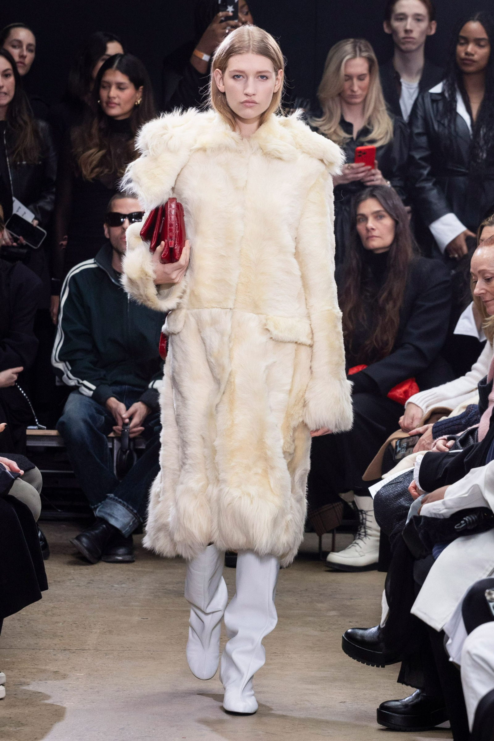 Proenza Schouler jesień-zima 2024-2025 (Fot. Gorunway)