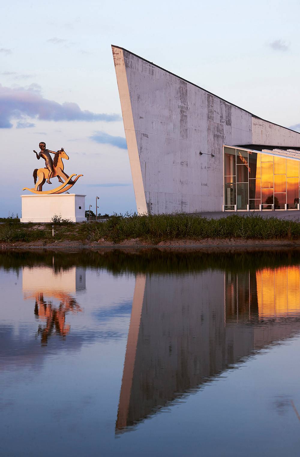 ARKEN Museum of Modern Art w Ishøj (Fot. Torben Petersen)