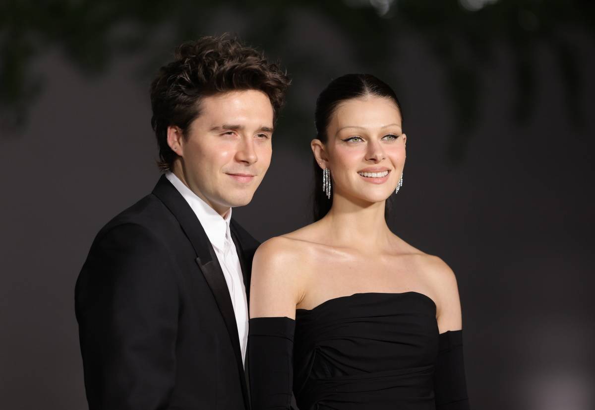 Brooklyn Beckham i Nicola Peltz świętują pierwszą rocznicę ślubu. 9 kwietnia Brooklyn Beckham i Nicola Peltz świętowali pierwszą rocznicę ślubu. Z tej okazji opublikowali na Instagramie zdjęcia i życzenia.