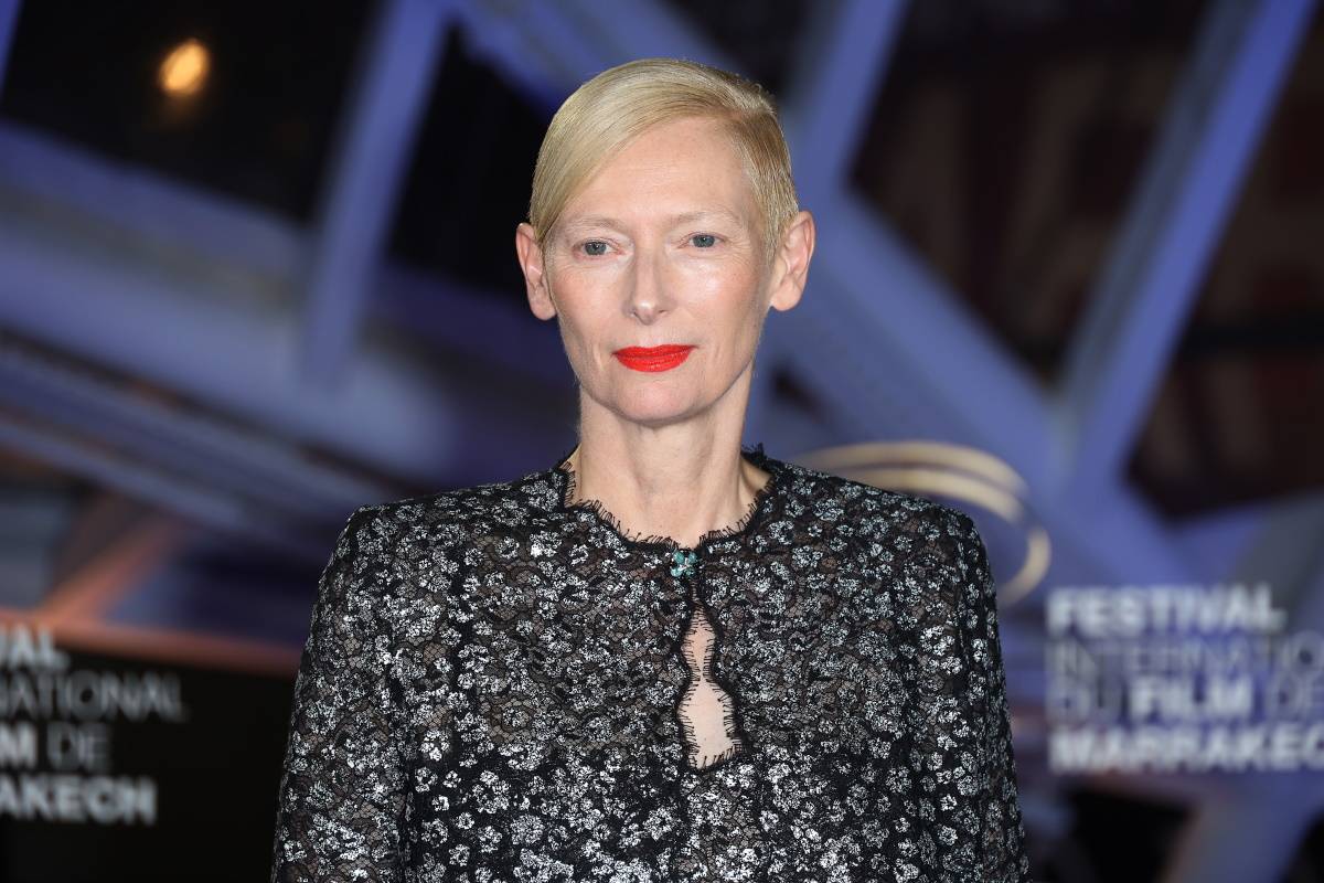 Tilda Swinton na Międzynarodowym Festiwalu Filmowym w Marrakeszu (Fot. Getty Images)