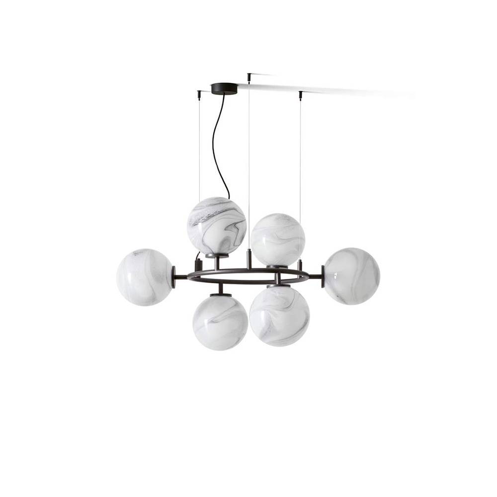 Fot. Cassina / 3FStudio, cena: od ok. 17 245 zł