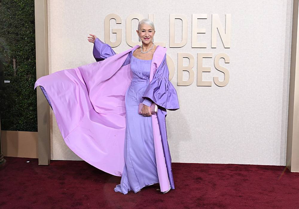 Aktorka Helen Mirren na czerwony dywan wybrała kreację w stylu sukni balowej. Jej stylizacja nie wszystkim się spodobała – mówiono o przesadnej objętości i braku nowoczesności. Fot. Getty Images