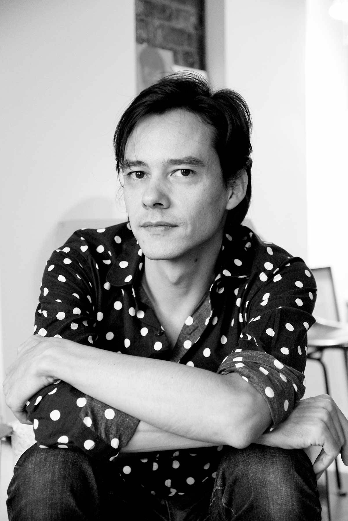 Frédéric Tcheng, rezyser filmu „Halston” (Fot. Materiały prasowe)