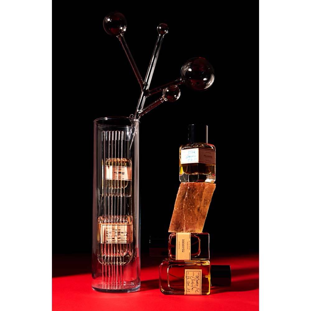 Cena: 450 zł/ 50 ml i 800 zł/ 100 ml