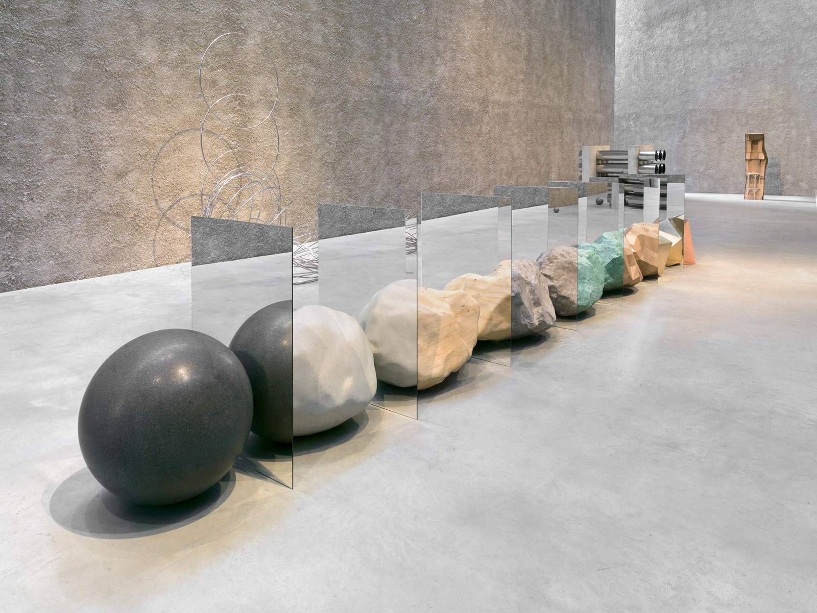 Alicja Kwade, Eigenbahn, 2018 (Fot. König Galerie Berlin)
