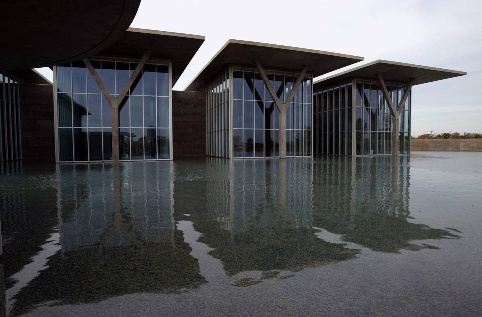 Modern Art Museum w Teksasie, Tadao Ando, 2002 (Fot. Anacleto Rapping/Contributor/Getty Images)
