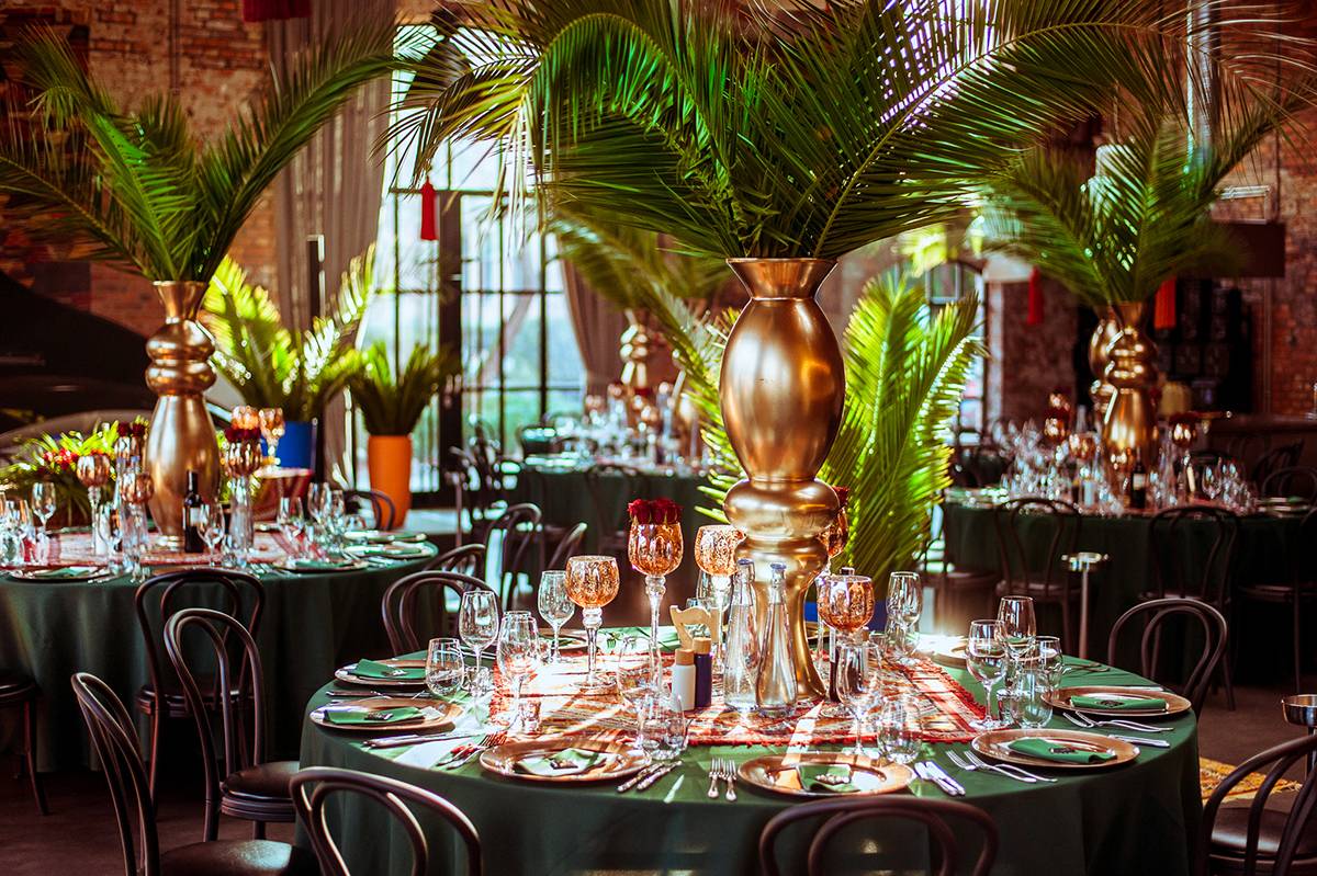 Dekoracje mi.zu flower design (Fot. Materiały prasowe Ann&Kate Wedding Planners)
