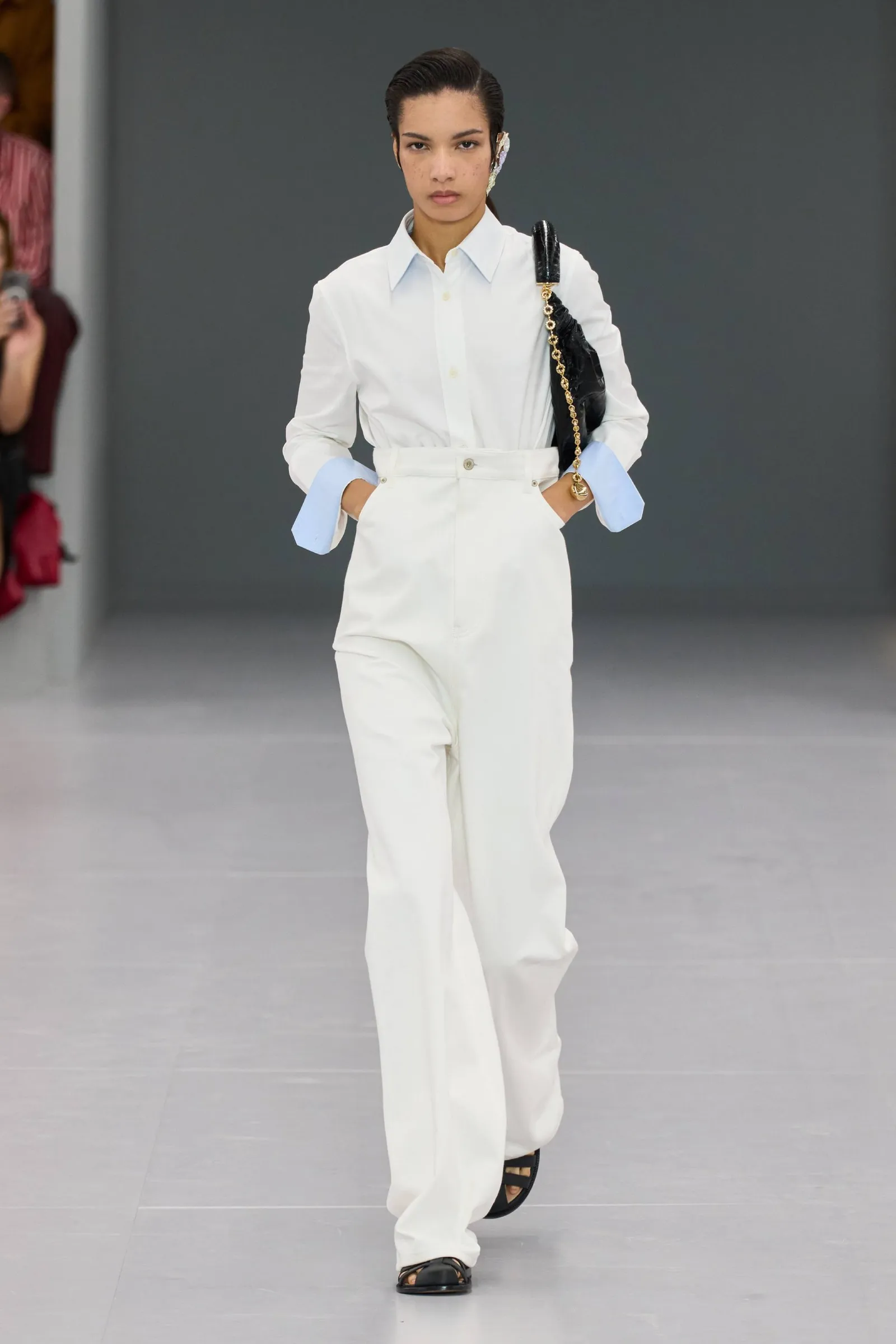 Loewe wiosna-lato 2024 (Fot. Spotlight. Launchmetrics / Agencja FREE)