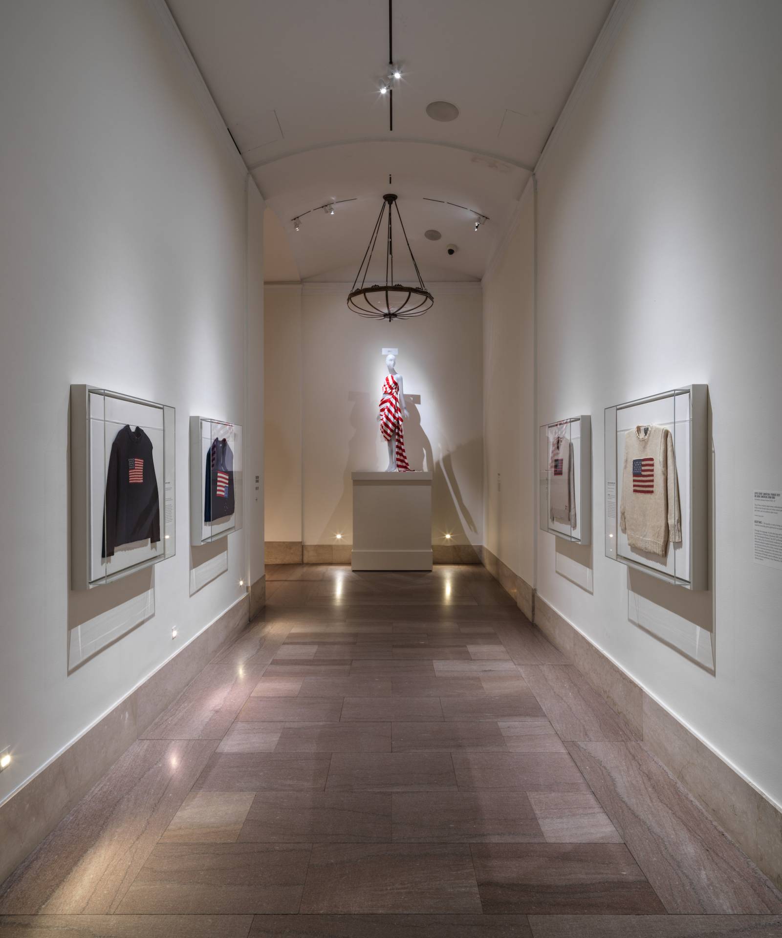 Gallery View, Belonging / Fot. The Metropolitan Museum of Art