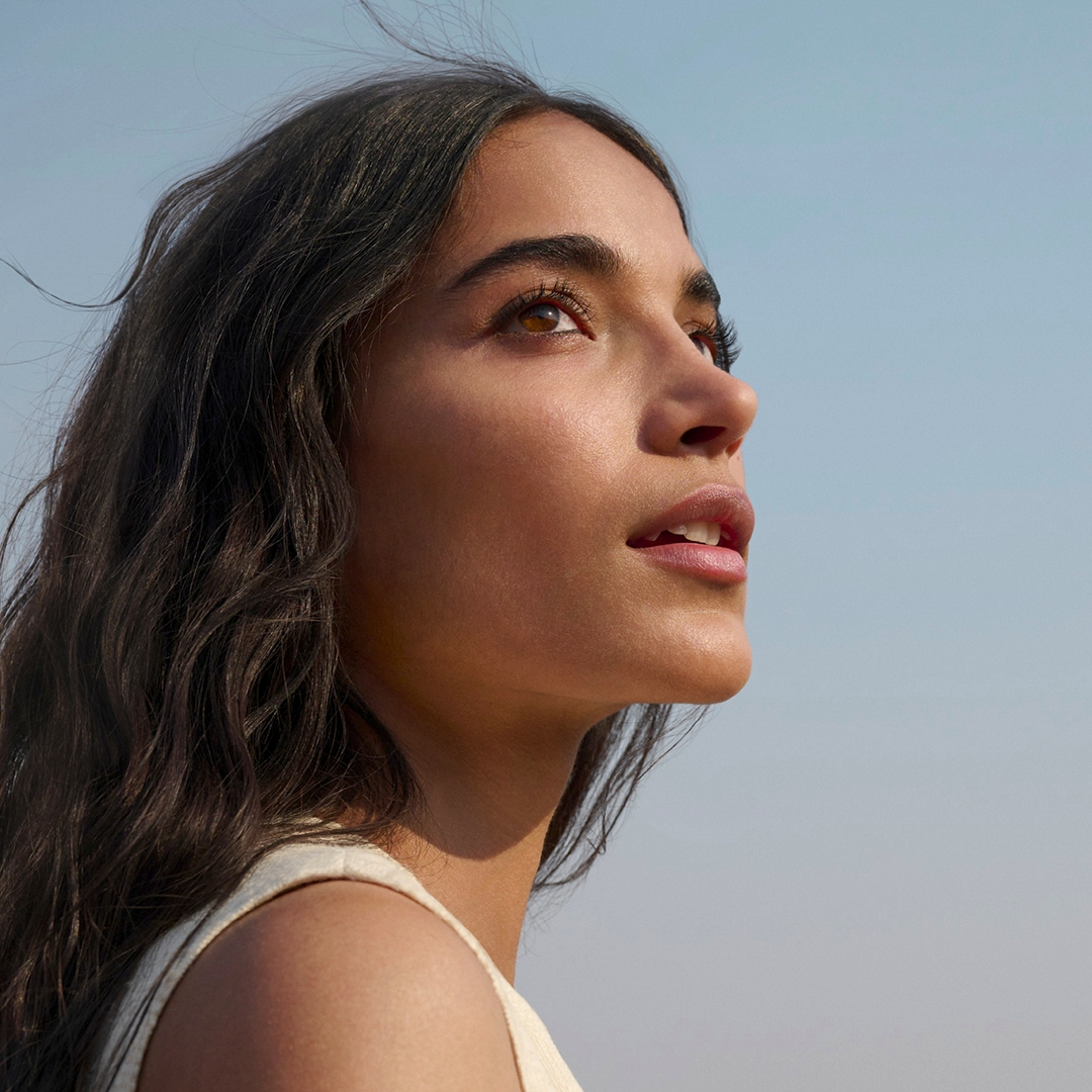 Amrit, jedna z ambasadorek nowego Chloé L’Eau de Parfum Intense (Fot. Materiały prasowe)
