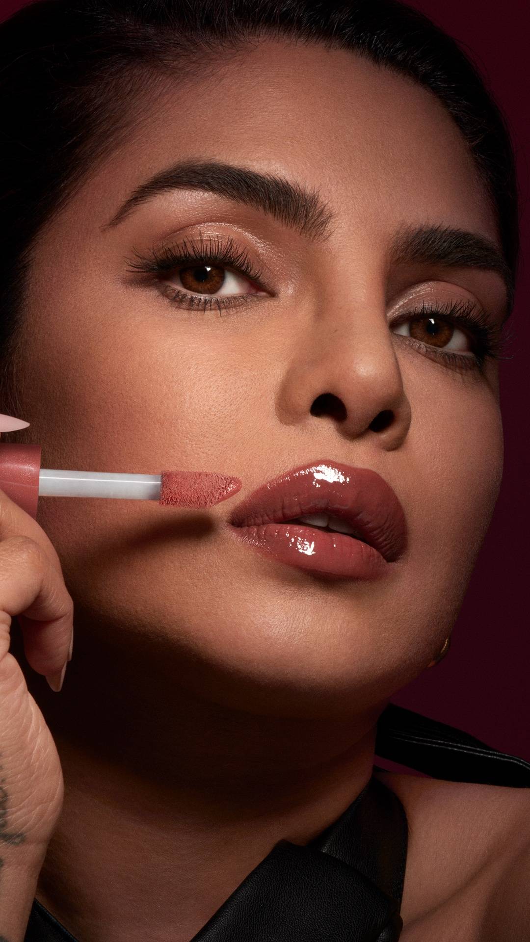 Max Factor: Usta o lustrzanym blasku (Fot. Materiały prasowe)