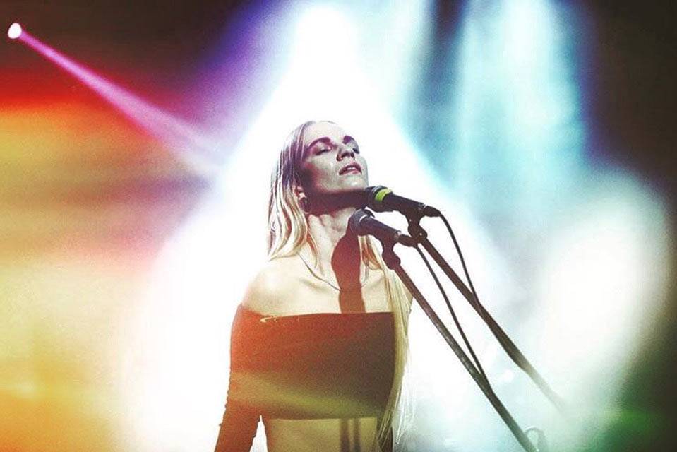 „Koncertu na Agrykoli zagrany w pełnym bólu”. (Fot. Ishootmusic)
