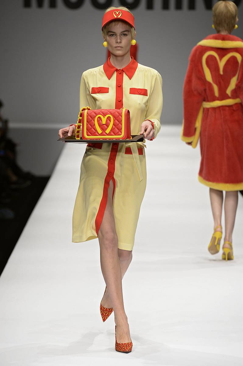 Pokaz kolekcji Moschino jesień-zima 2014-2015