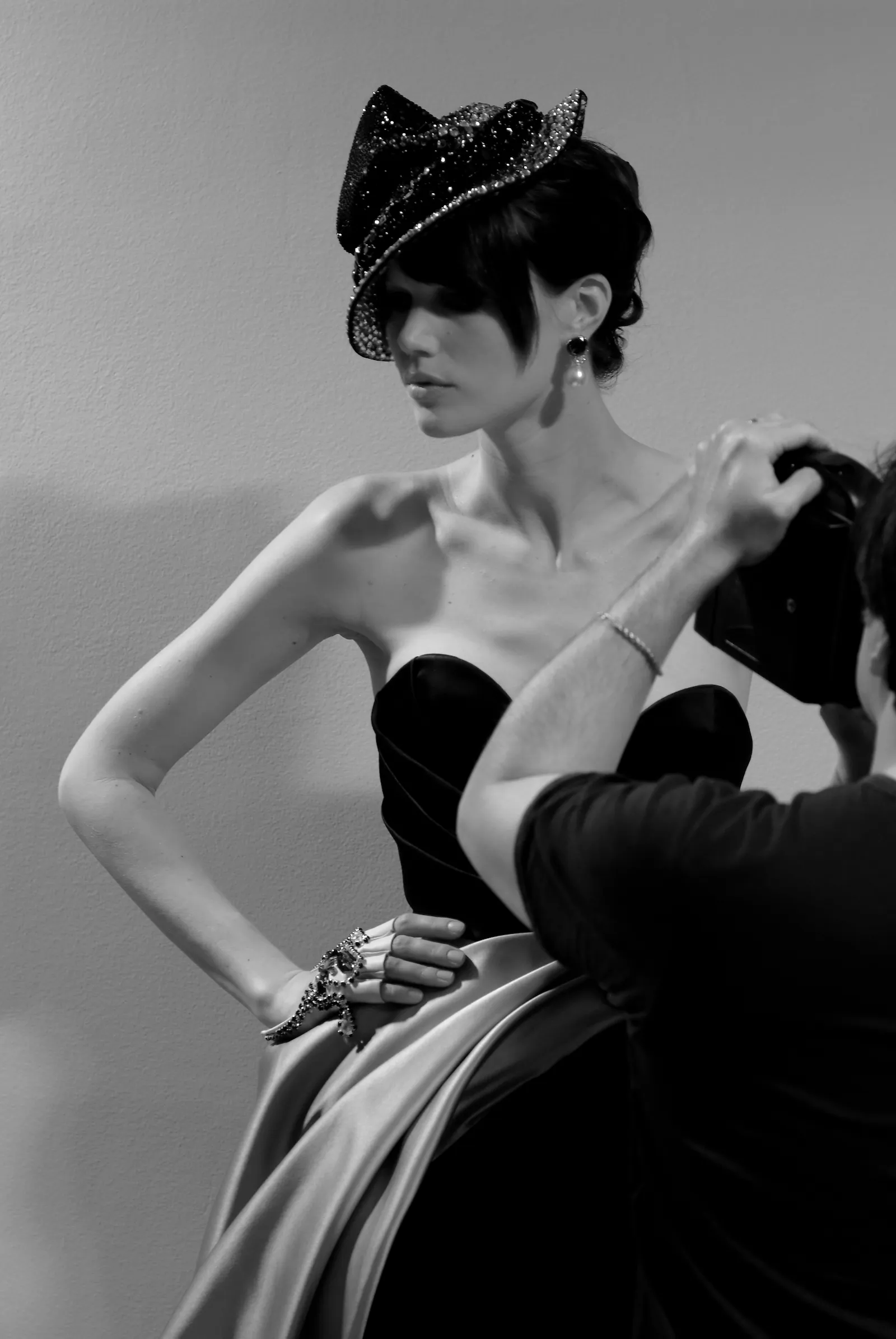 Za kulisami pokazu Armani Privé show na jesień 2007 (Fot. Giacomo Bretzel/dzięki uprzejmości Giorgia Armaniego