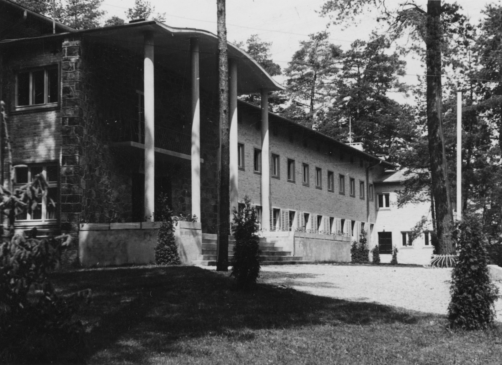 Dom Turysty w Augustowie, proj. Maciej Nowicki, Stanisława Sandecka-Nowicka, Władysław Stokowski, 1938 1938–1939