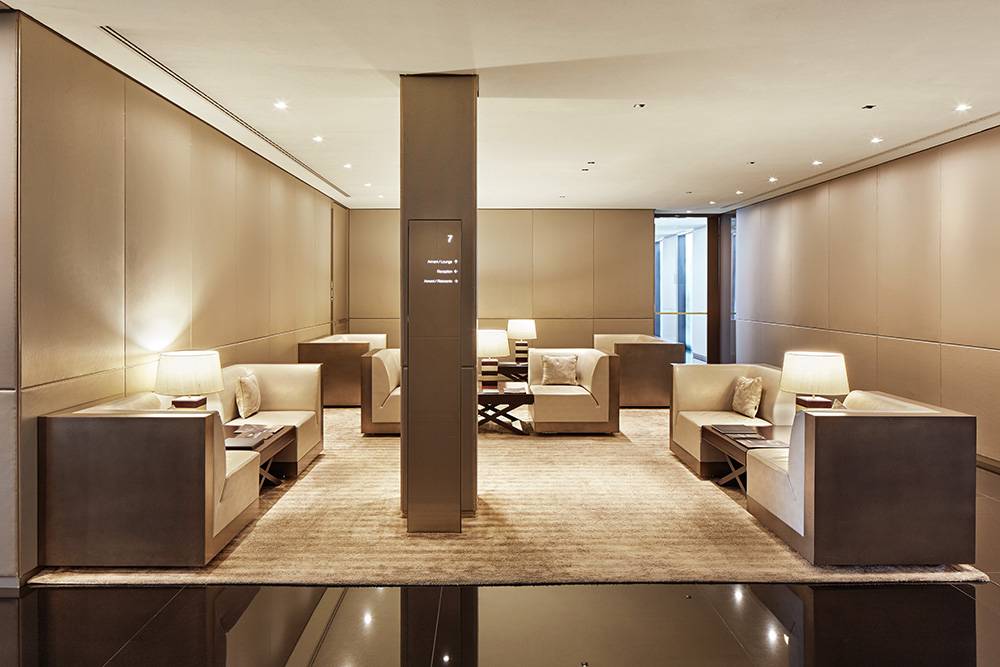 Hotel Armani lobby