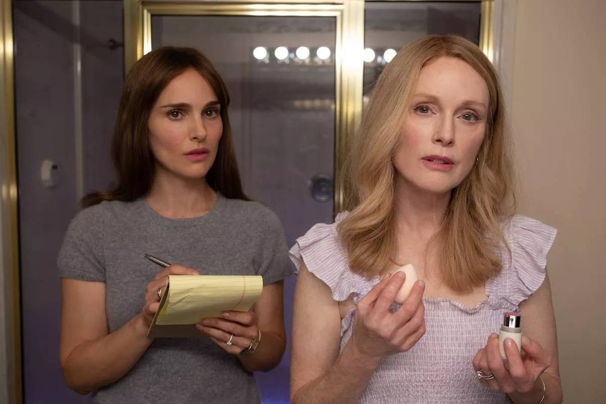 Natalie Portman i Julianne Moore w „Obsesji” (Fot. Materiały prasowe)
