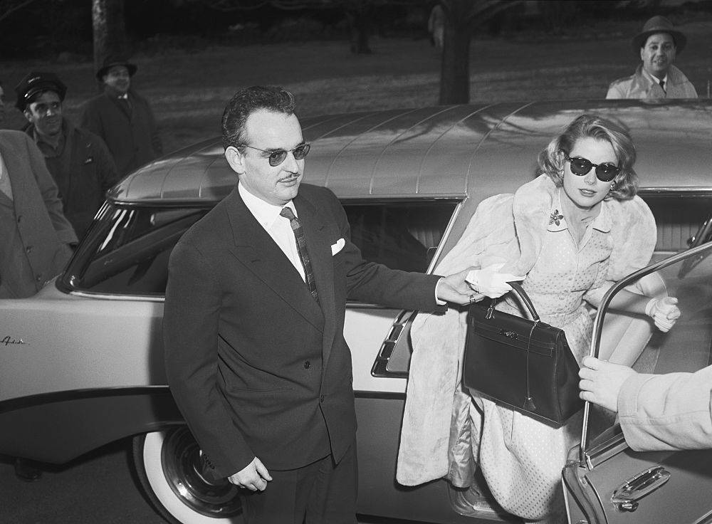 Grace Kelly z torebką Hermès (Fot. Getty Images)