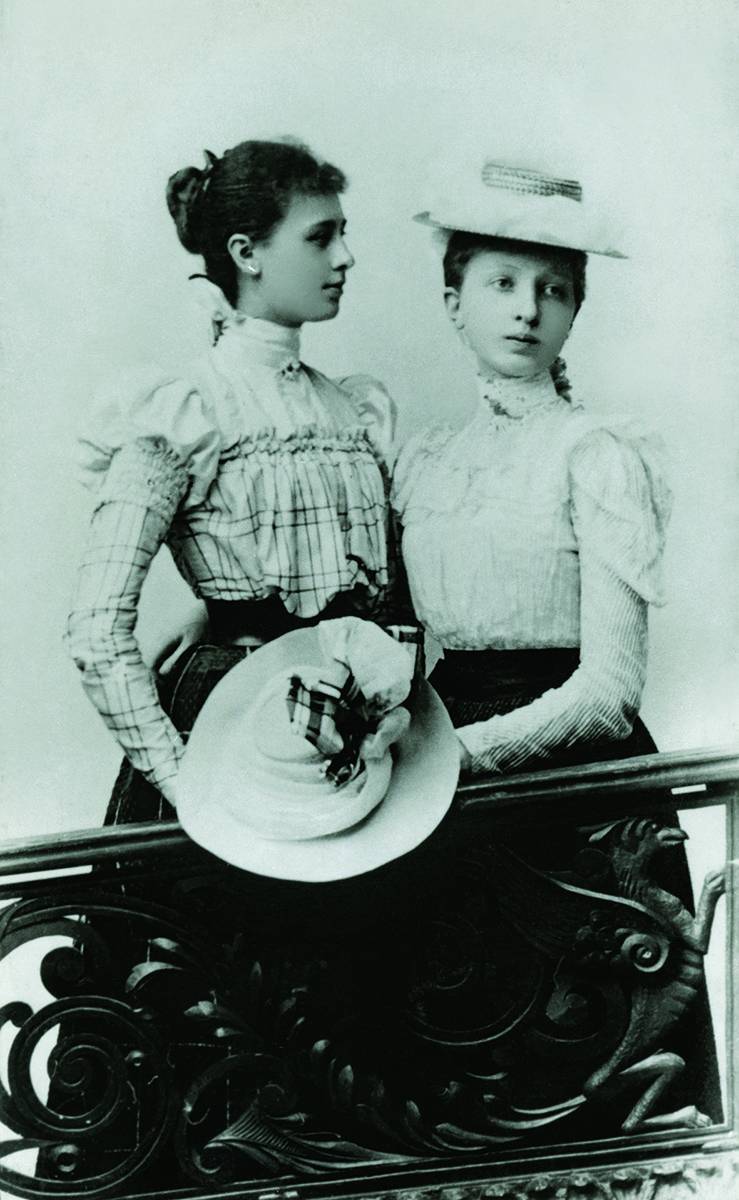 Wanda Poklewska-Koziełł i Janina Fulde, wrzesień 1898 (Fot. Archiwum Osrodka KARTA)