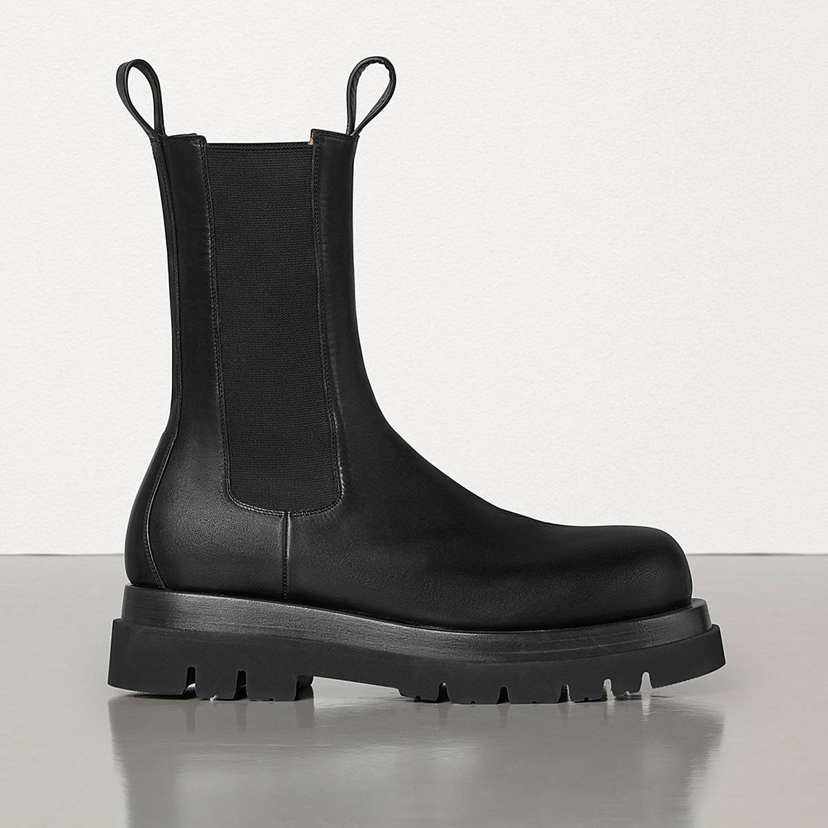 Botki Bottega Veneta 3100 zł (Fot. Materiały prasowe)