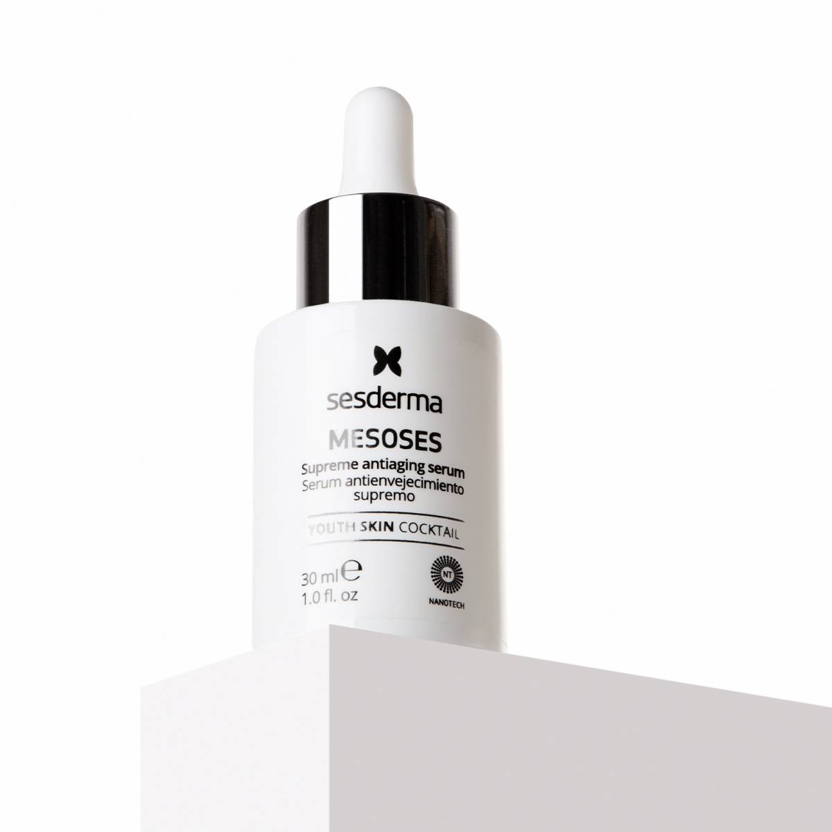 Sesderma, Mesoses, serum liposomowe 30 ml (Fot. Materiały prasowe)
