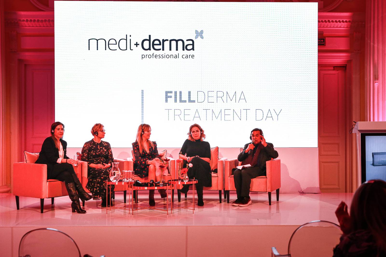 dr Carmen Faus, dr Elżbieta Kowalska - Olędzka, dr Aleksandra Jagielska, dr Ewa Rybicka, dr Gabriel Serrano (twórca marki Mediderma i Sesderma) (Fot. Materiały prasowe)