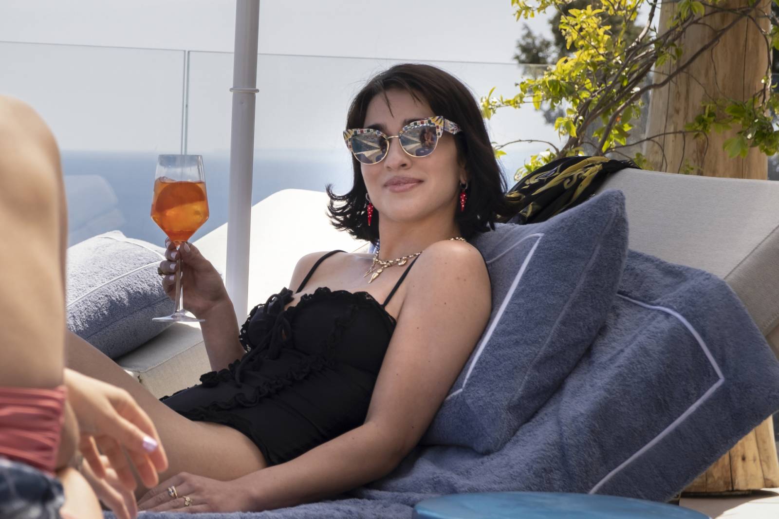 Simona Tabasco jako Lucia w serialu „Biały Lotos (Fot. HBO Max)