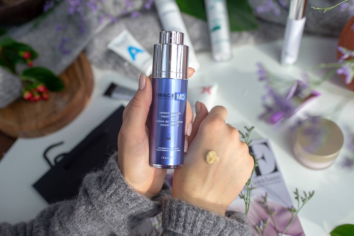 Image Skincare Restoring Youth Repair Creme (Fot. materiały prasowe)