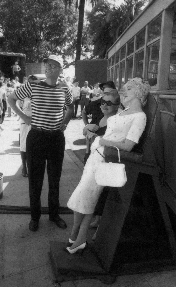 Marilyn Monroe w czółenkach Ferragamo Viatica na planie filmu „Pół żartem, pół serio” (Fot. Getty Images)