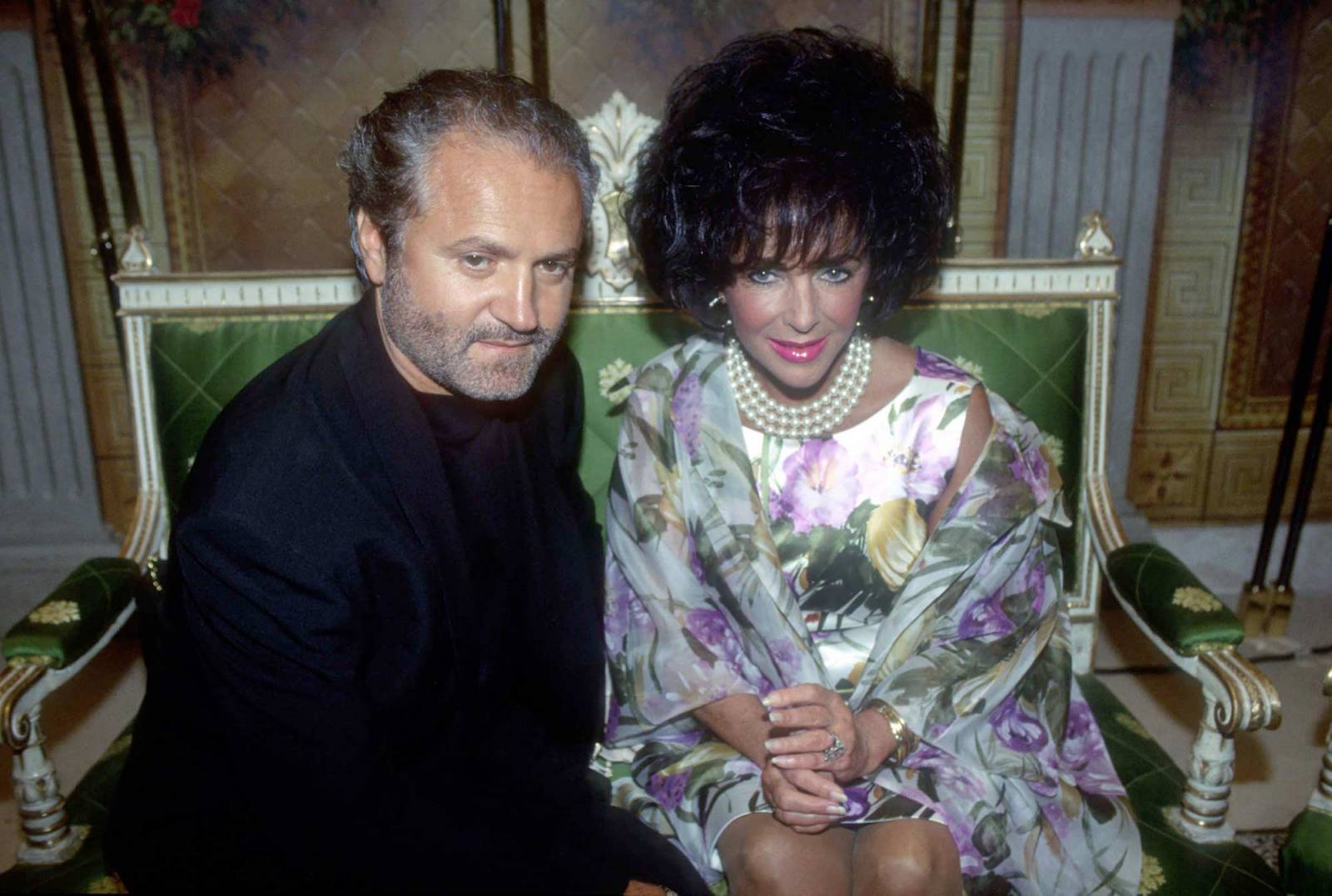 Gianni Versace i Elizabeth Taylor, Paryż, 1991 (Fot. Getty Images)
